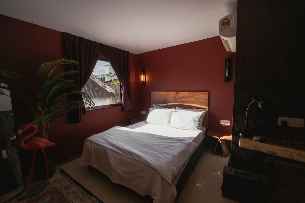 Hotel Chennai by Wink 10/59