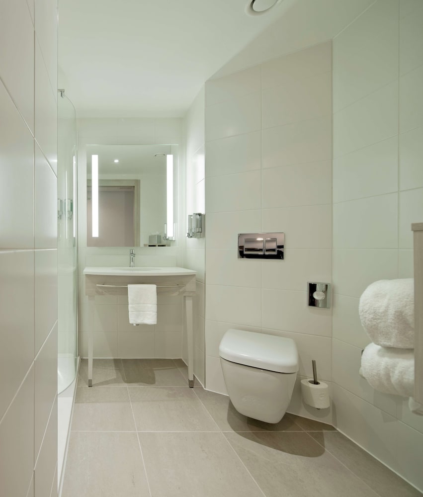 Hampton by Hilton Leeds City Centre 11/37