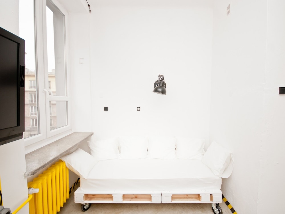 Lofthotel Przychodnia 5/22