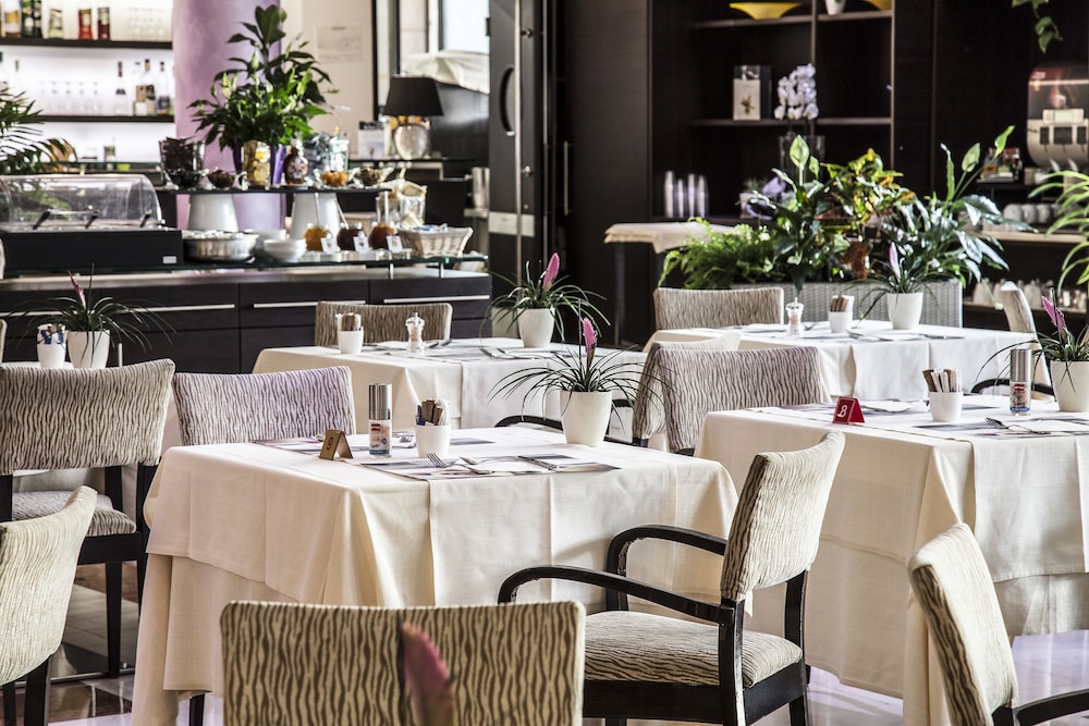 Mercure Genova San Biagio 55/72