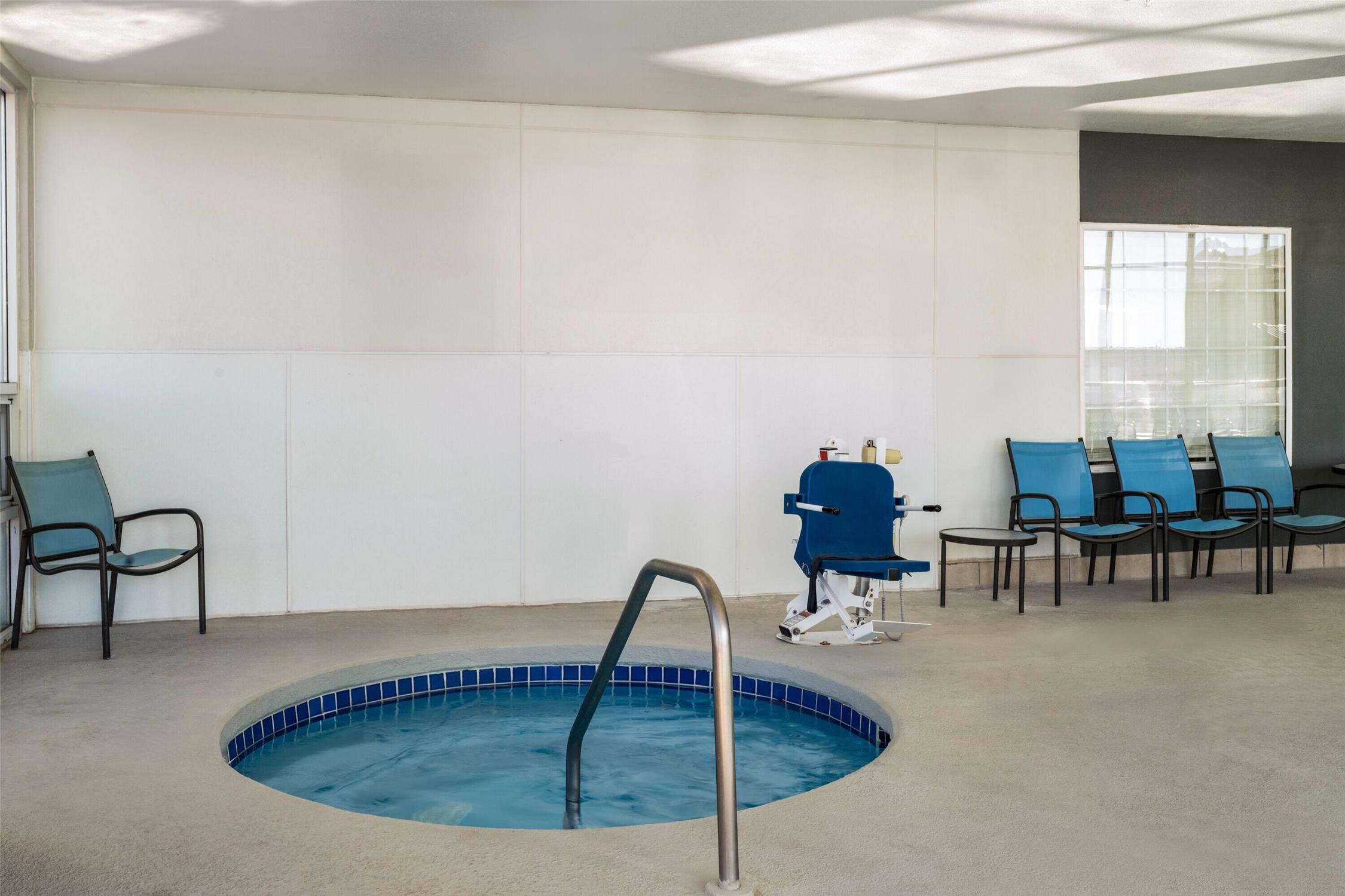 La Quinta Inn & Suites by Wyndham Gallup 17/41