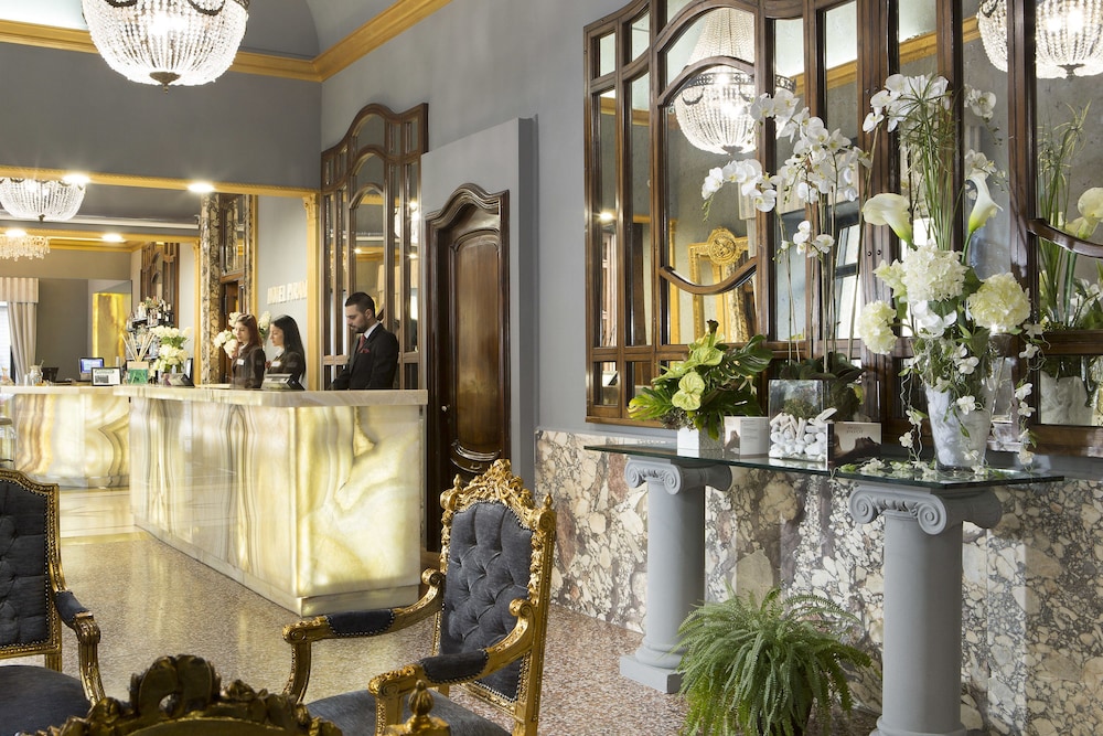 Lobby at Golden Tulip Rome Piram, ROME