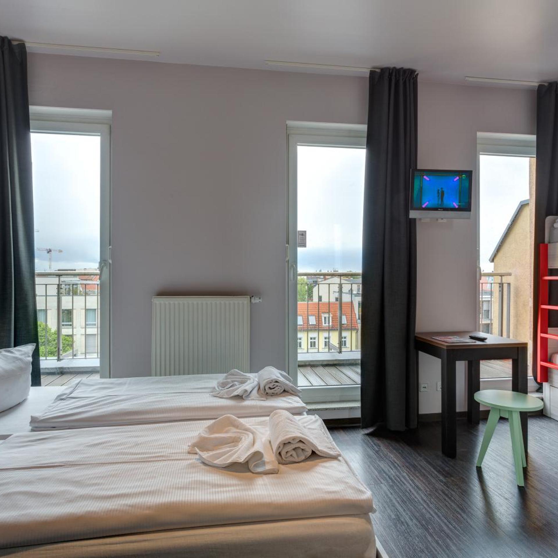 Meininger Hotel Berlin Alexanderplatz 10/39