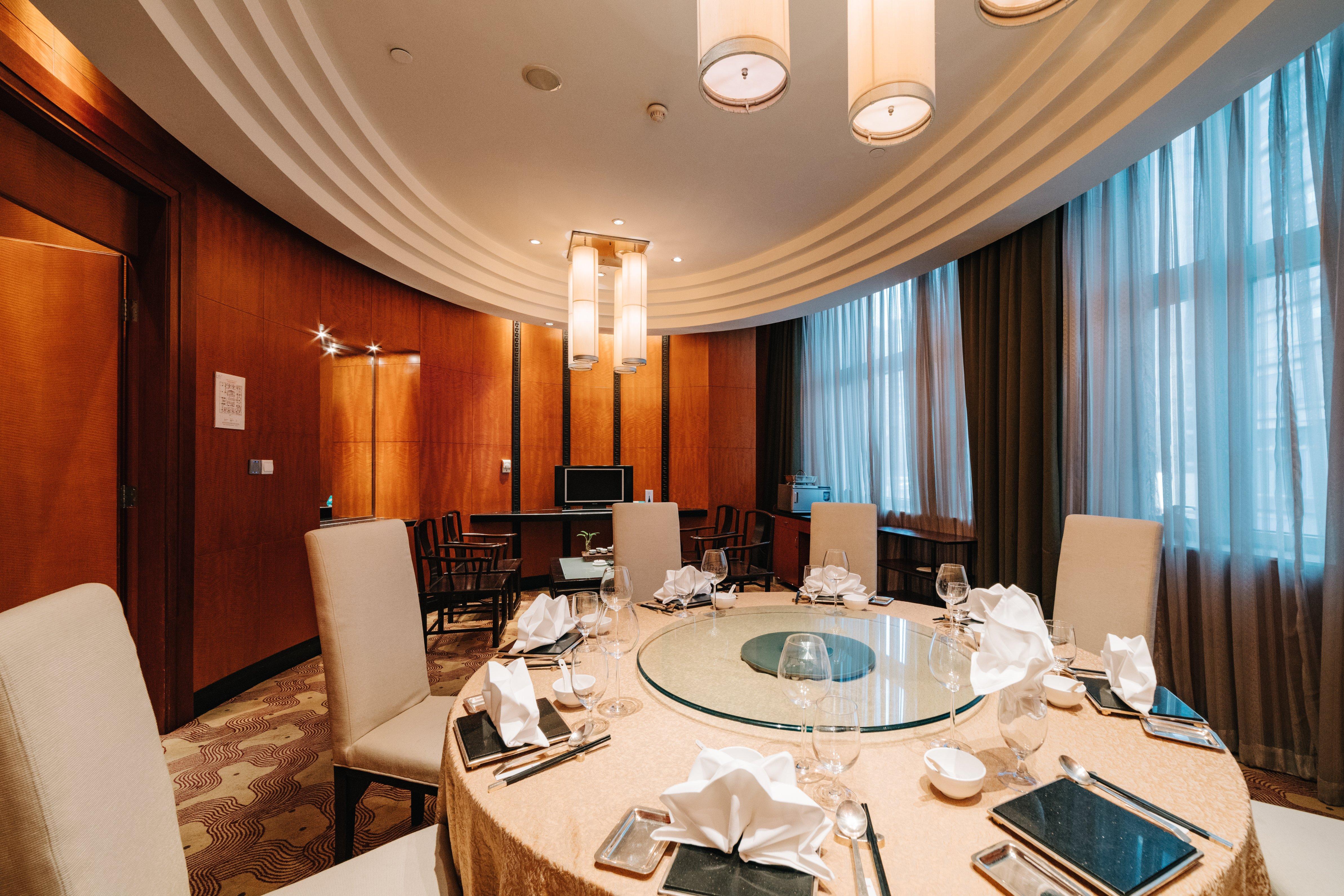 Dekin Hotel Chongqing Jiefangbei 30/38