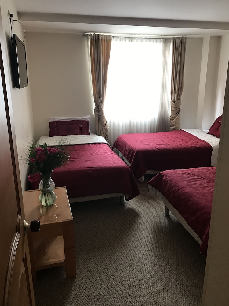 Hotel Casa La Riviera 28/32