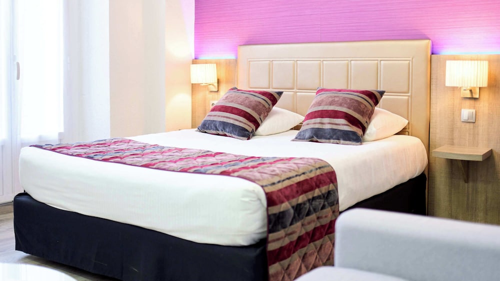 Hotel the Originals Sens Archotel 20/75