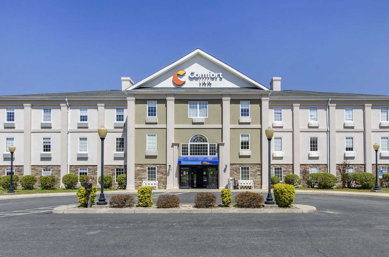 Comfort Inn Martinsville 2/37