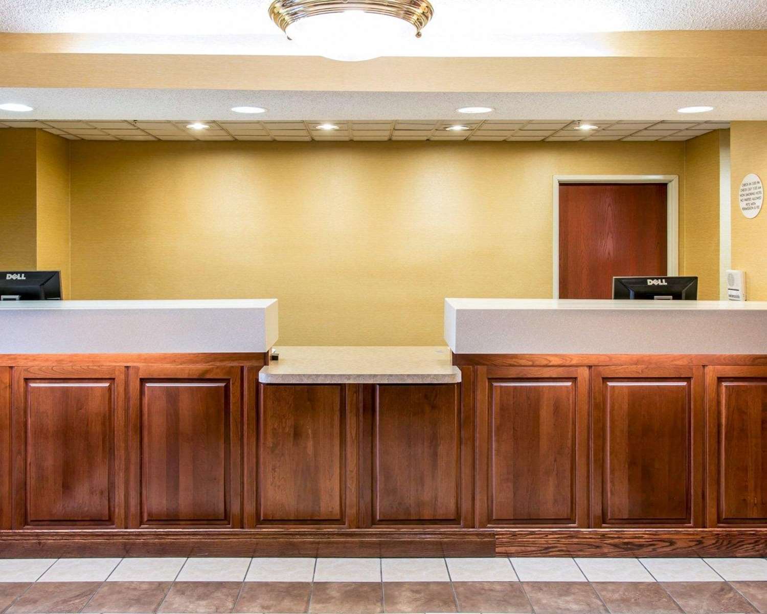 Quality Inn and Suites Niles 8/27