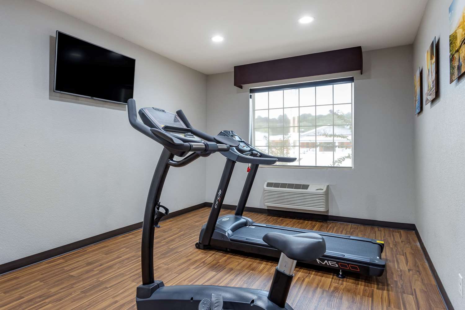 Comfort Inn Suites North Little Rock Jfk Blvd 5/14