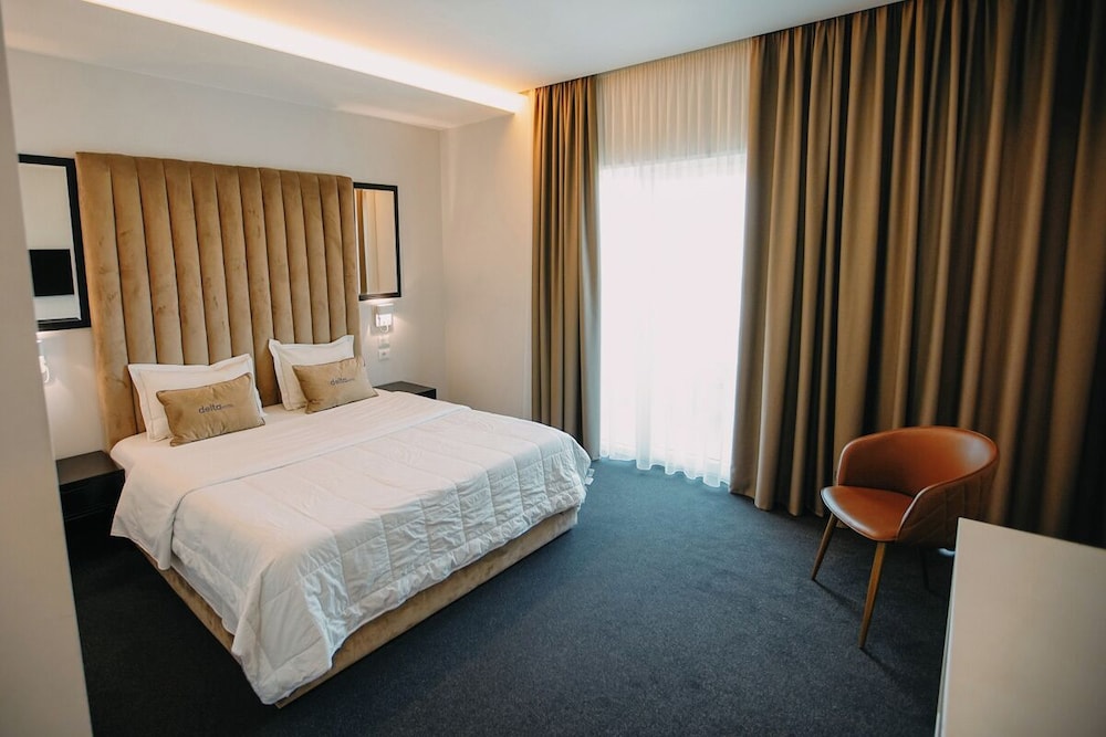 Delta Hotel 17/48