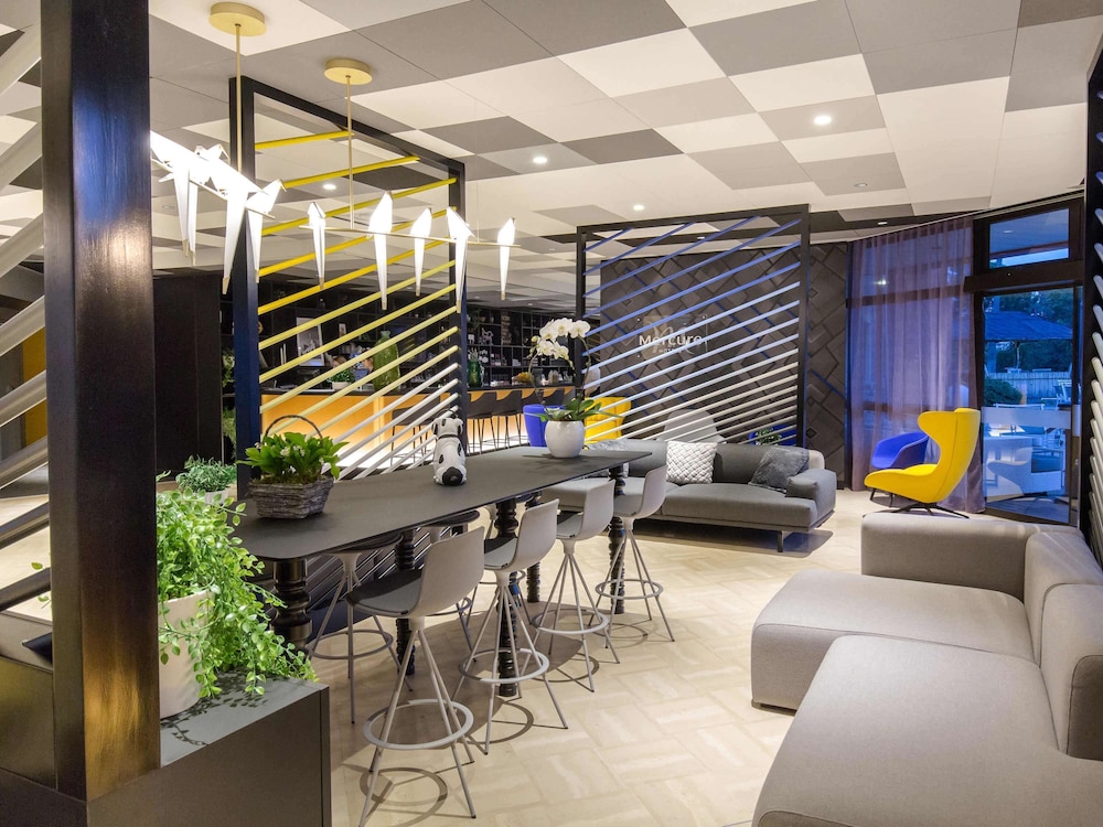 Mercure Hyeres Centre 59/73