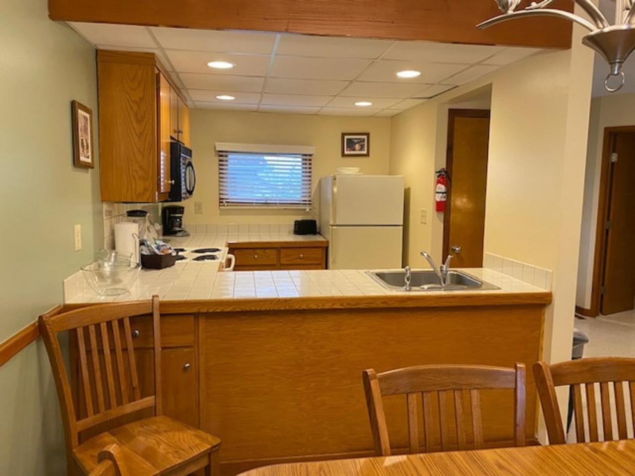 Pocono Villas Resort 2/50
