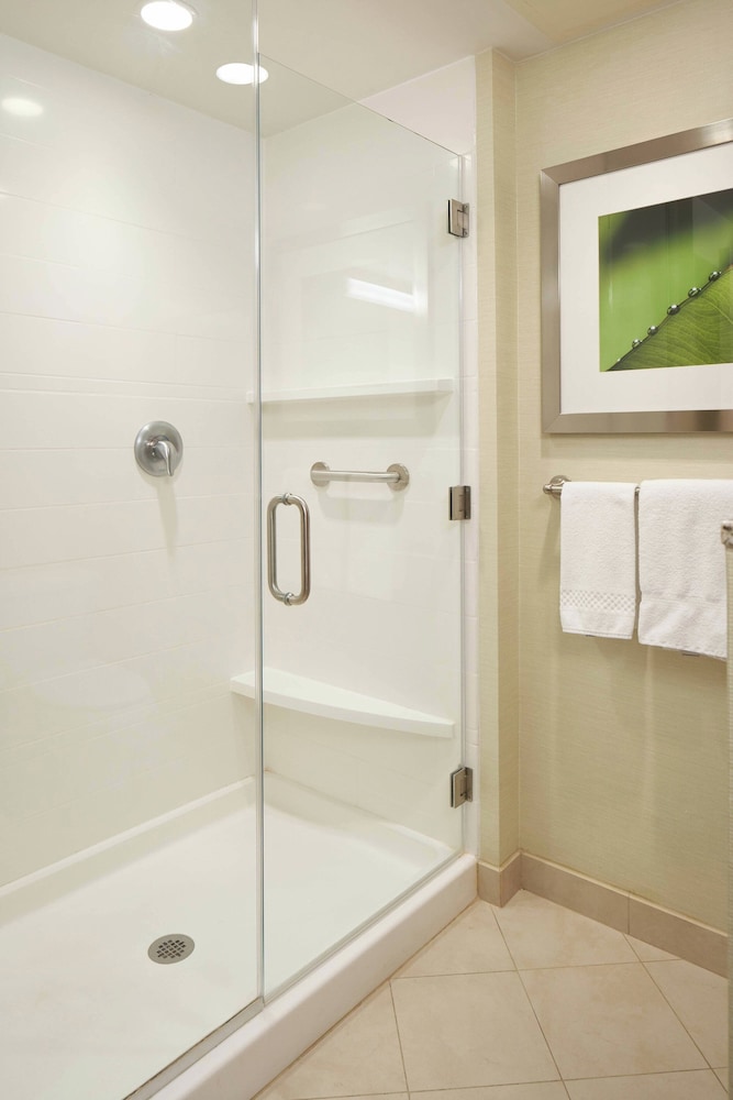 Courtyard by Marriott Evansville East 56/57