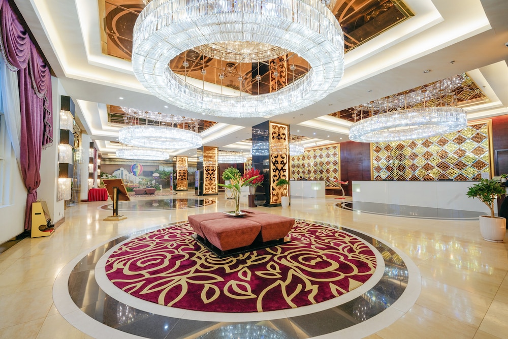 Royal Halong Hotel 13/70