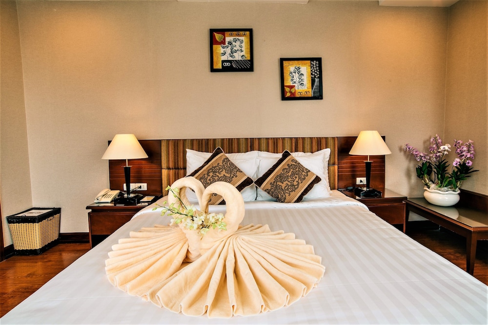 Kin Hotel Thi Sach Edition 14/55