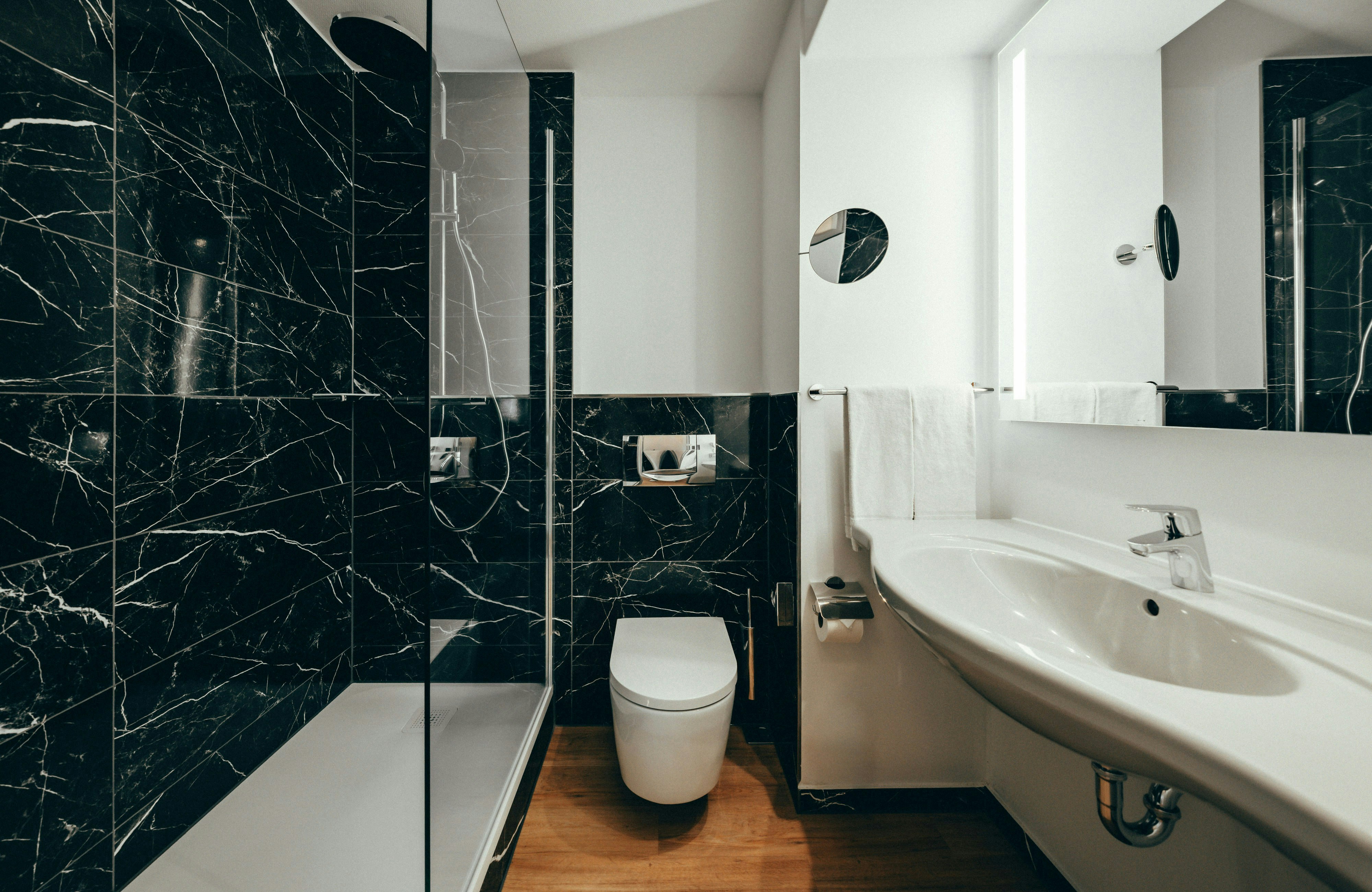Leonardo Hotel Koln 75/77