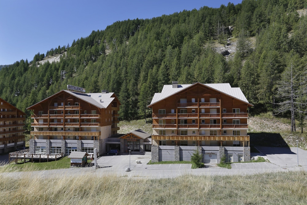 Residence Vacanceole Les Chalets du Verdon 58/65
