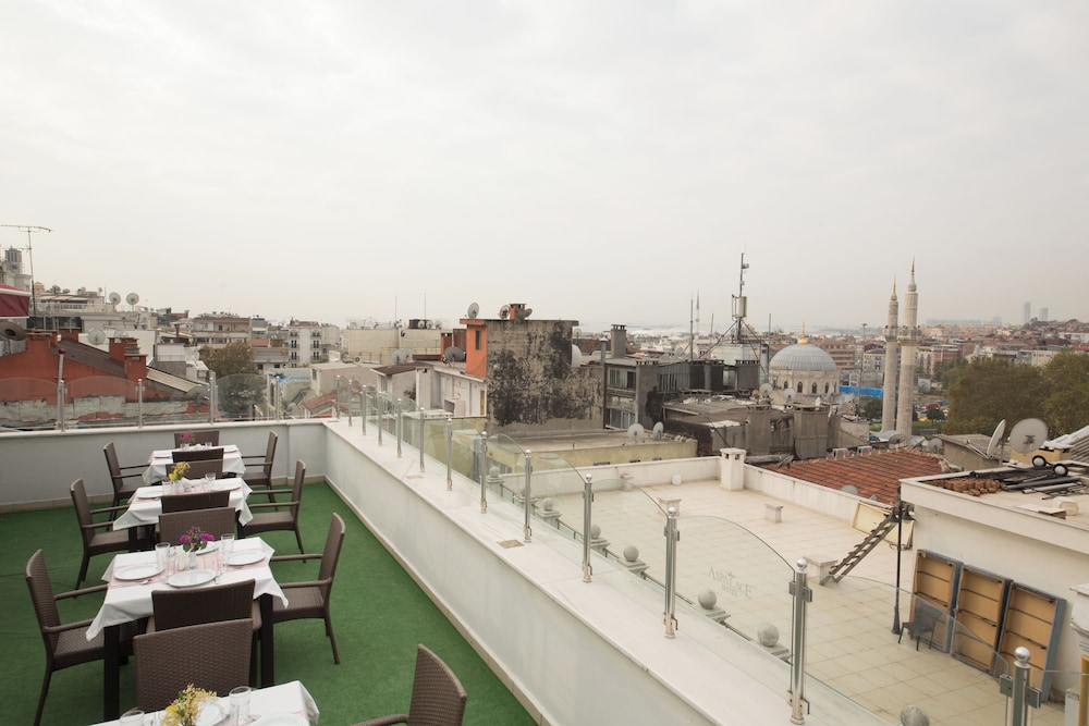 Aspalace Hotel 7/67