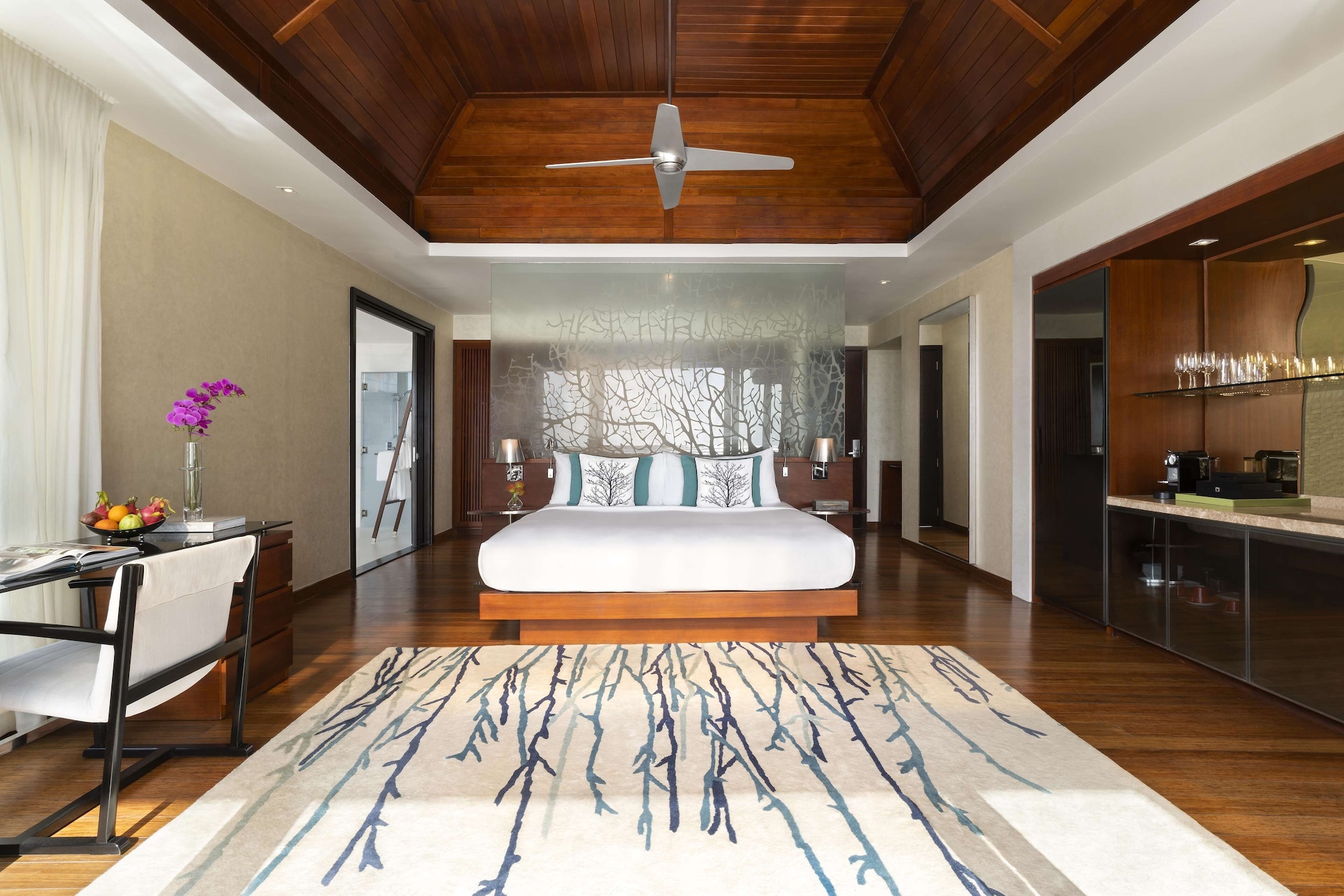 Deluxe, Villa, King Bed, Over Water Pool