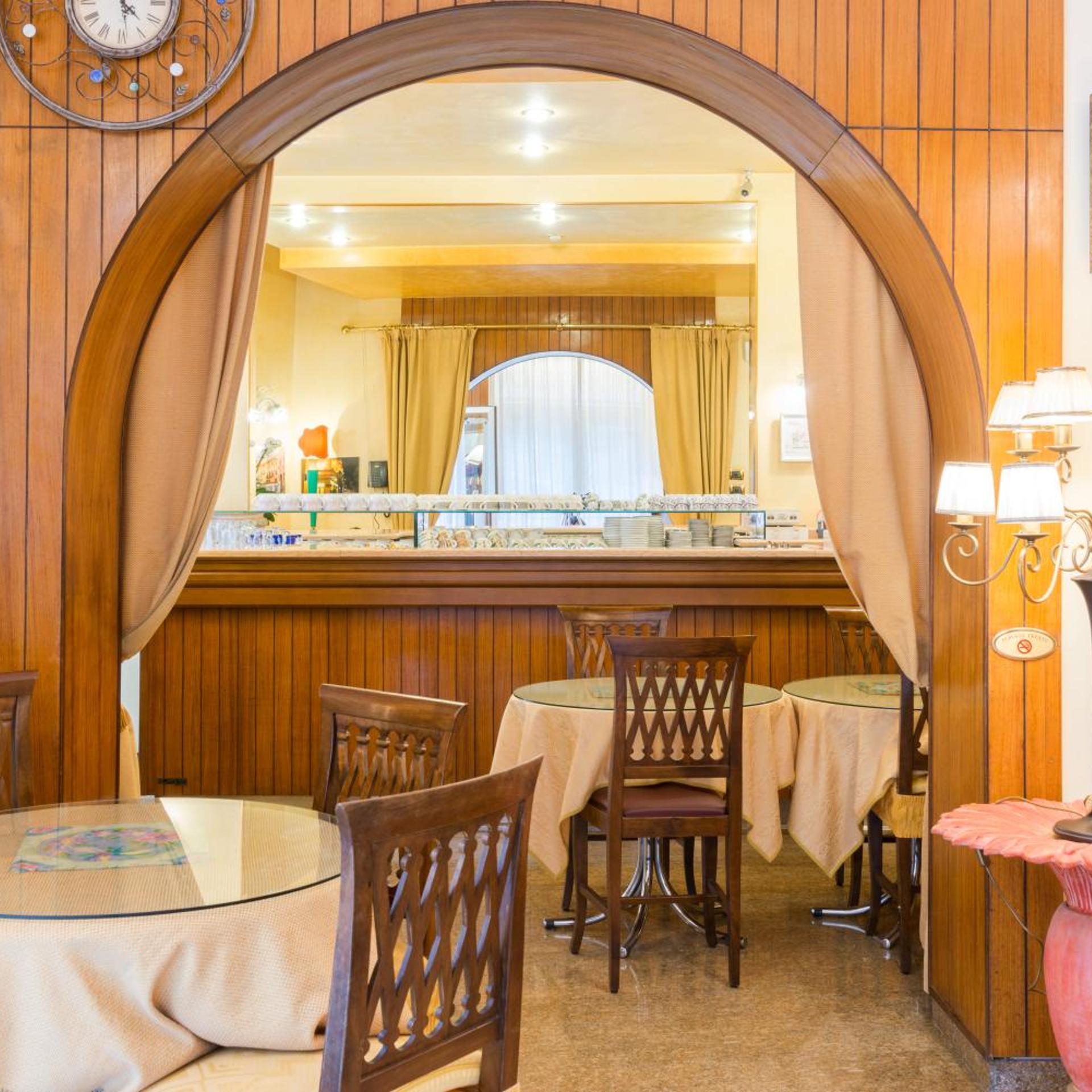 Albergo Trento 33/51
