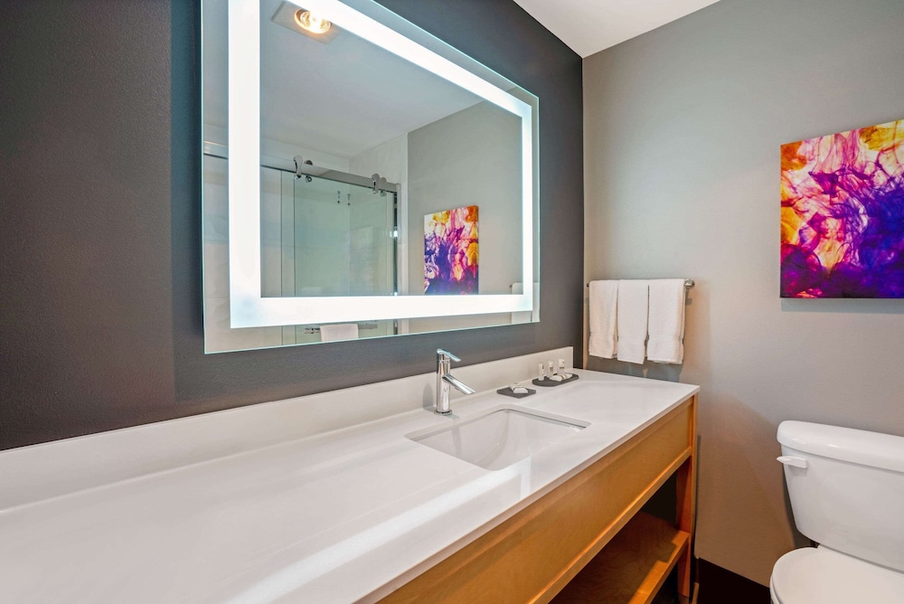 La Quinta Inn And Suites By Wyndham Seattle Federal Way 22/49