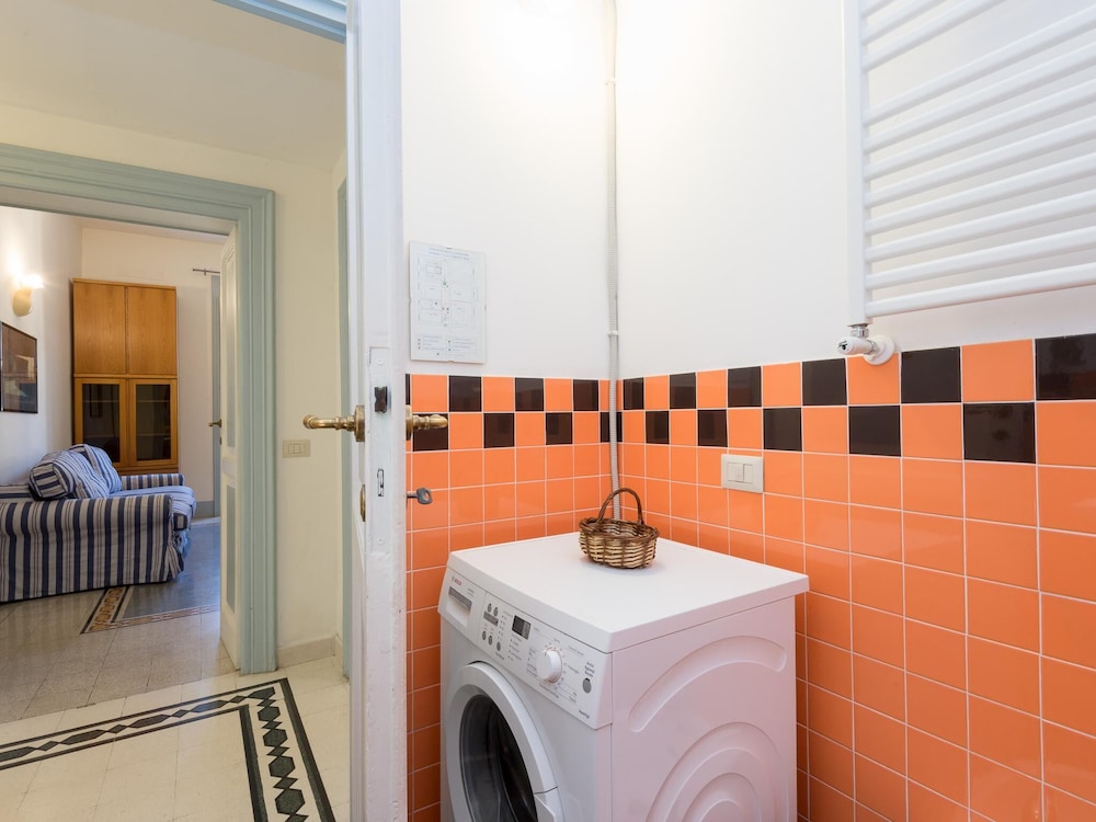 RSH Vatican Comfortable Sunny Apartment 33/34