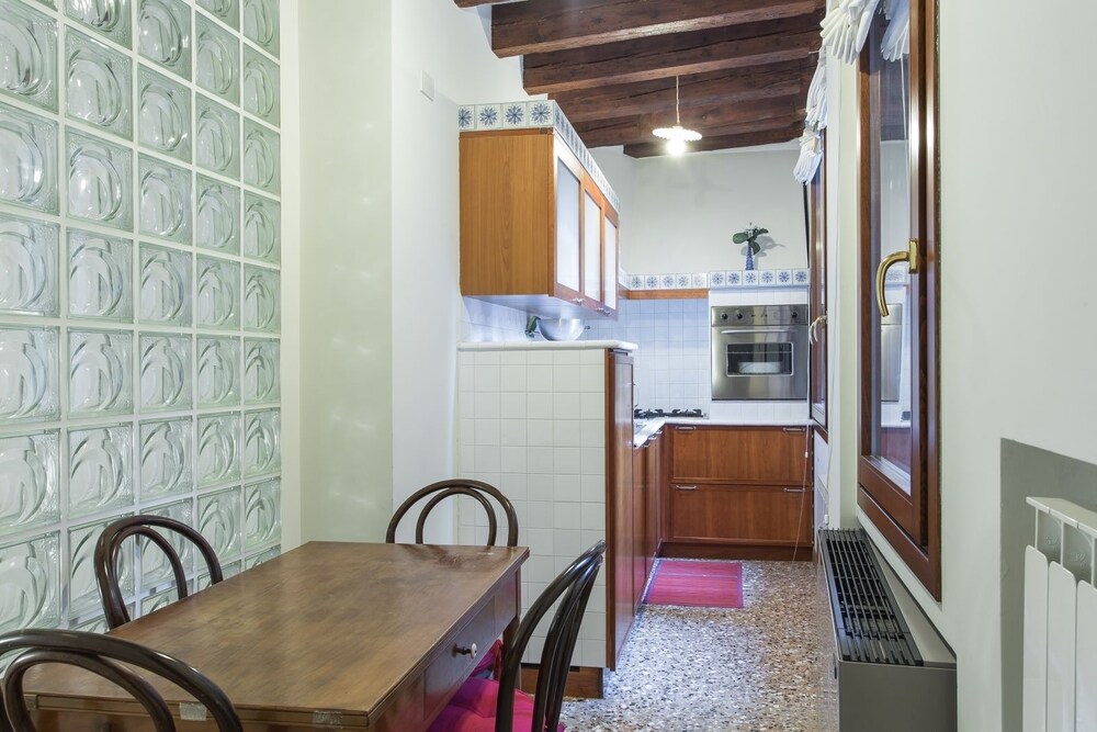 Venezia - Calle della Regina 752b 15/23