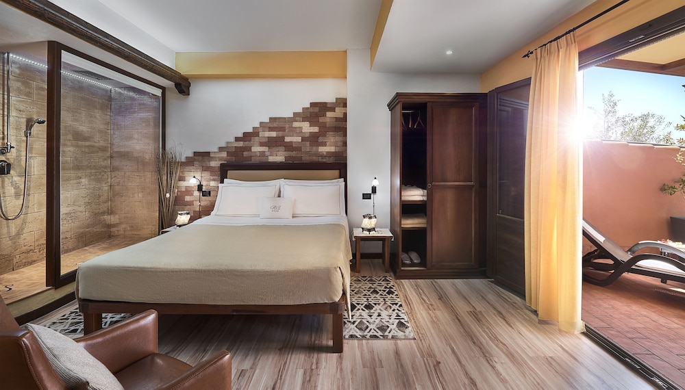 Hotel Rocca della Sena 33/51