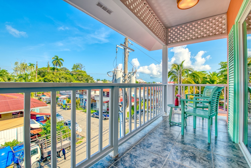 Bocas Paradise Hotel 37/50
