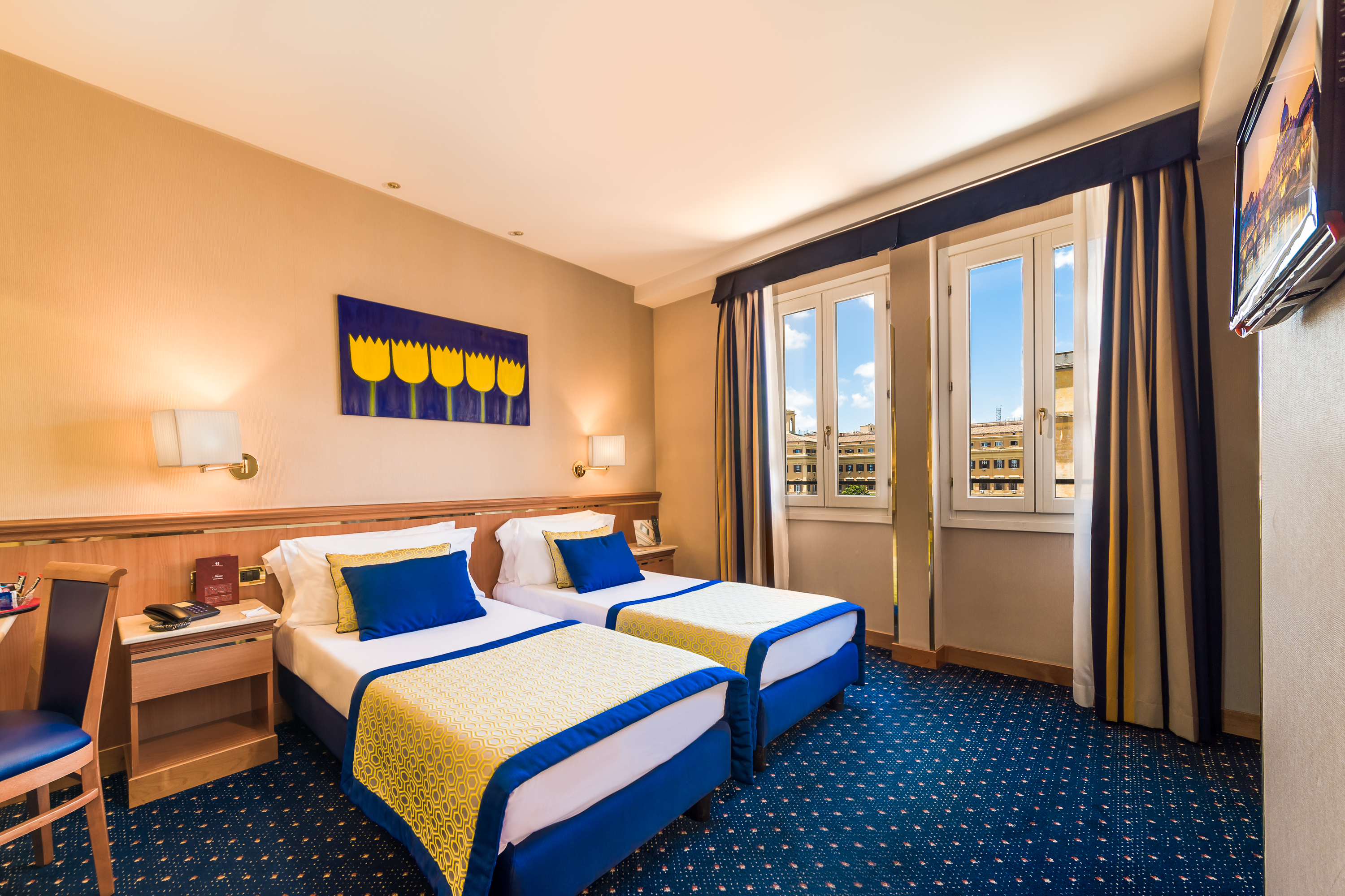 Comfort, Twin Beds