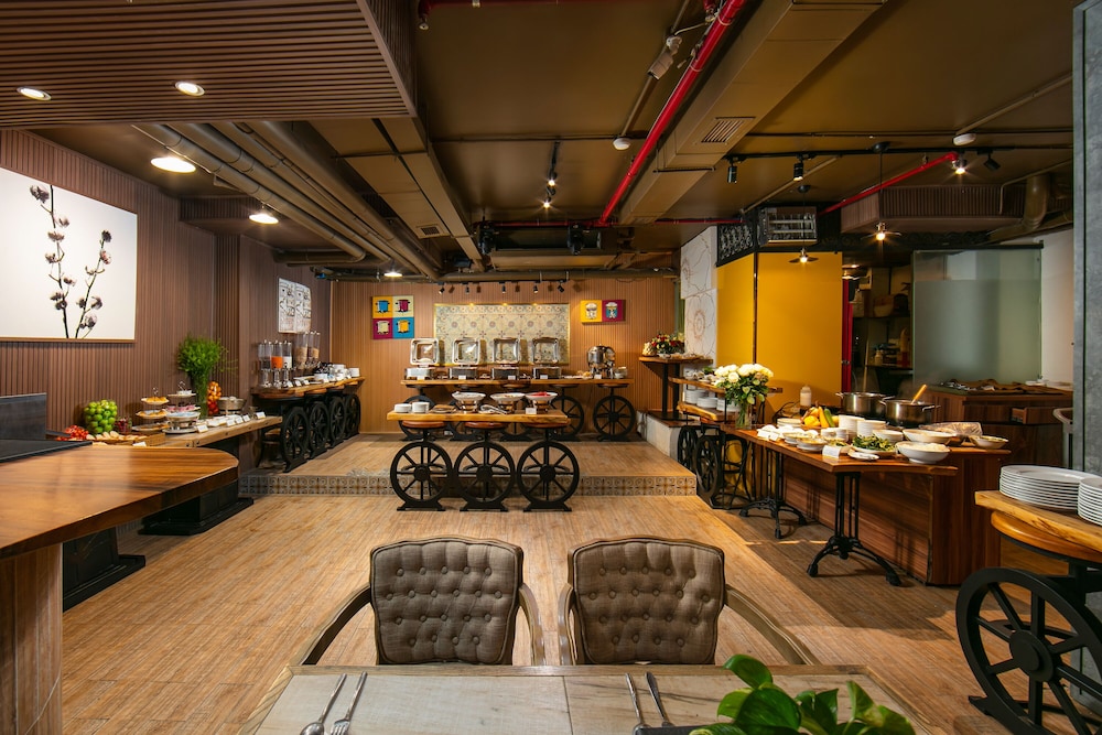 Nesta Hotel Saigon 33/46