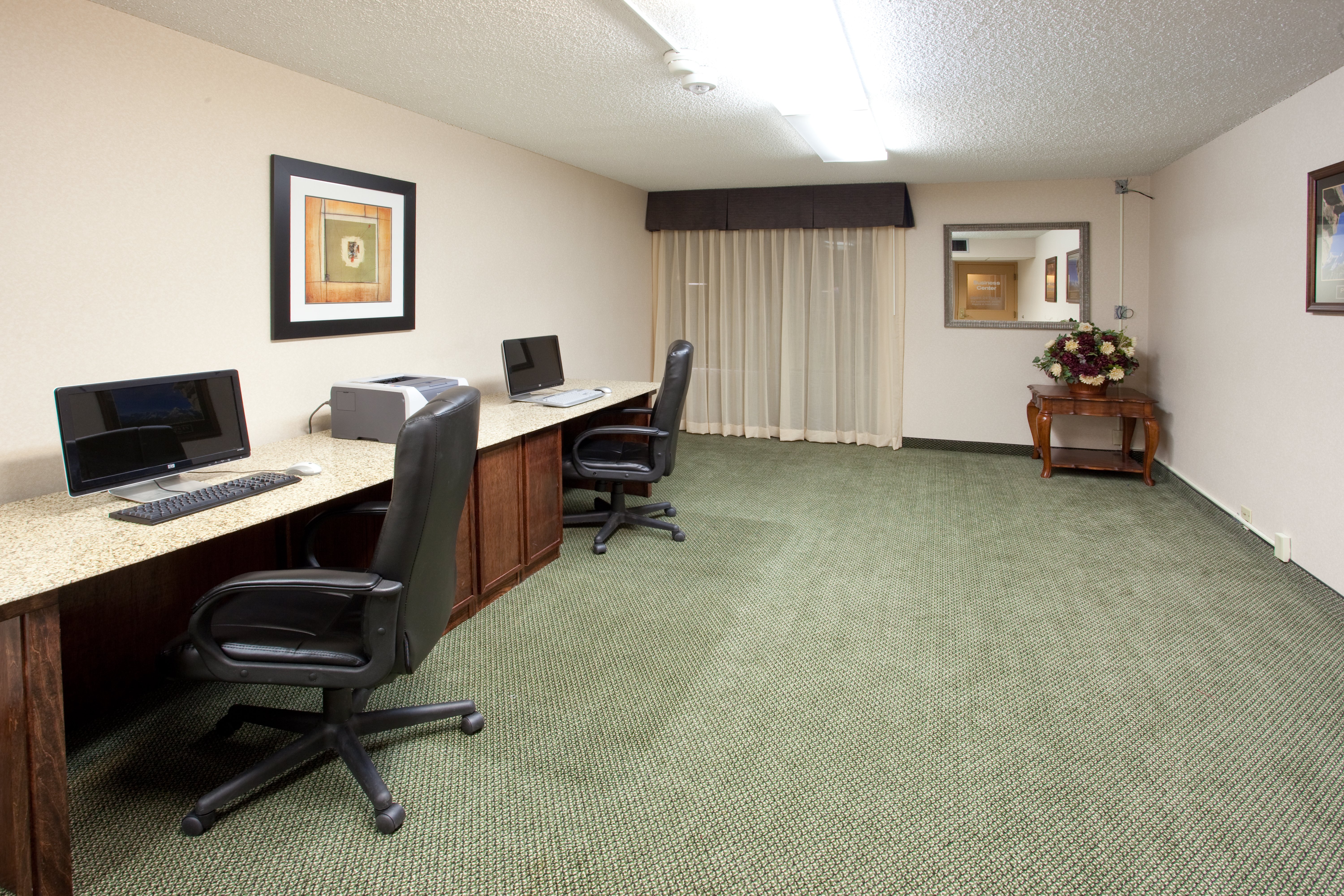 Holiday Inn Great Falls 61/74