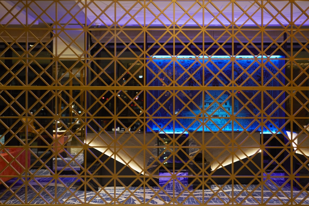 Osaka Excel Hotel Tokyu 69/71