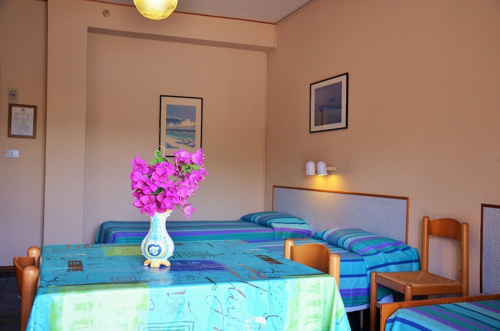 Residence Villa Giardini 27/66
