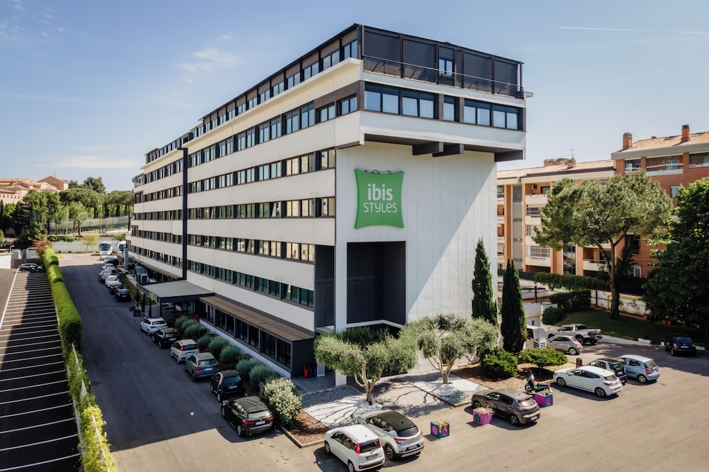 Ibis Styles Roma Aurelia 42/49