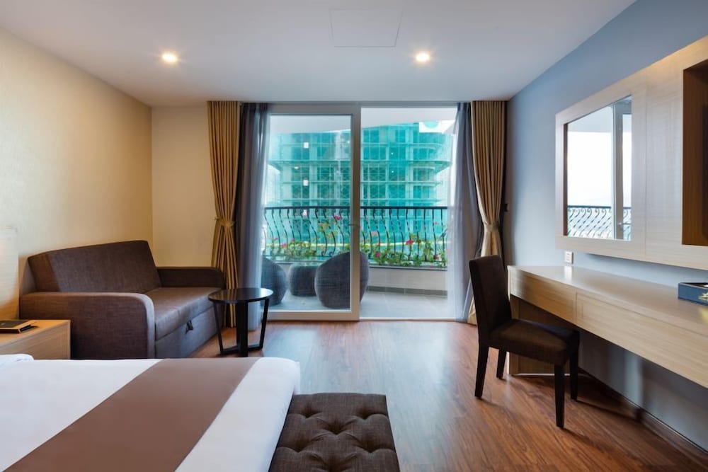 Sao Viet Hotel 18/48