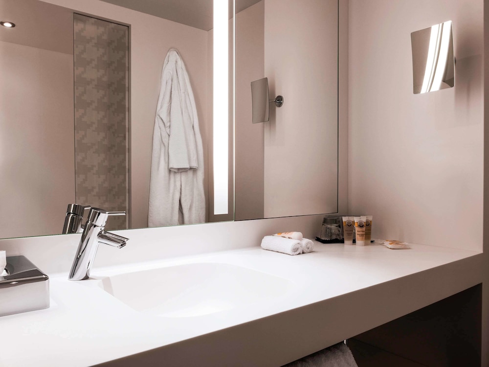 Mercure Paris CDG Airport 15/69