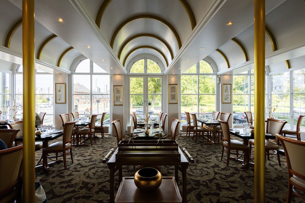 Milling Hotel Plaza 46/56