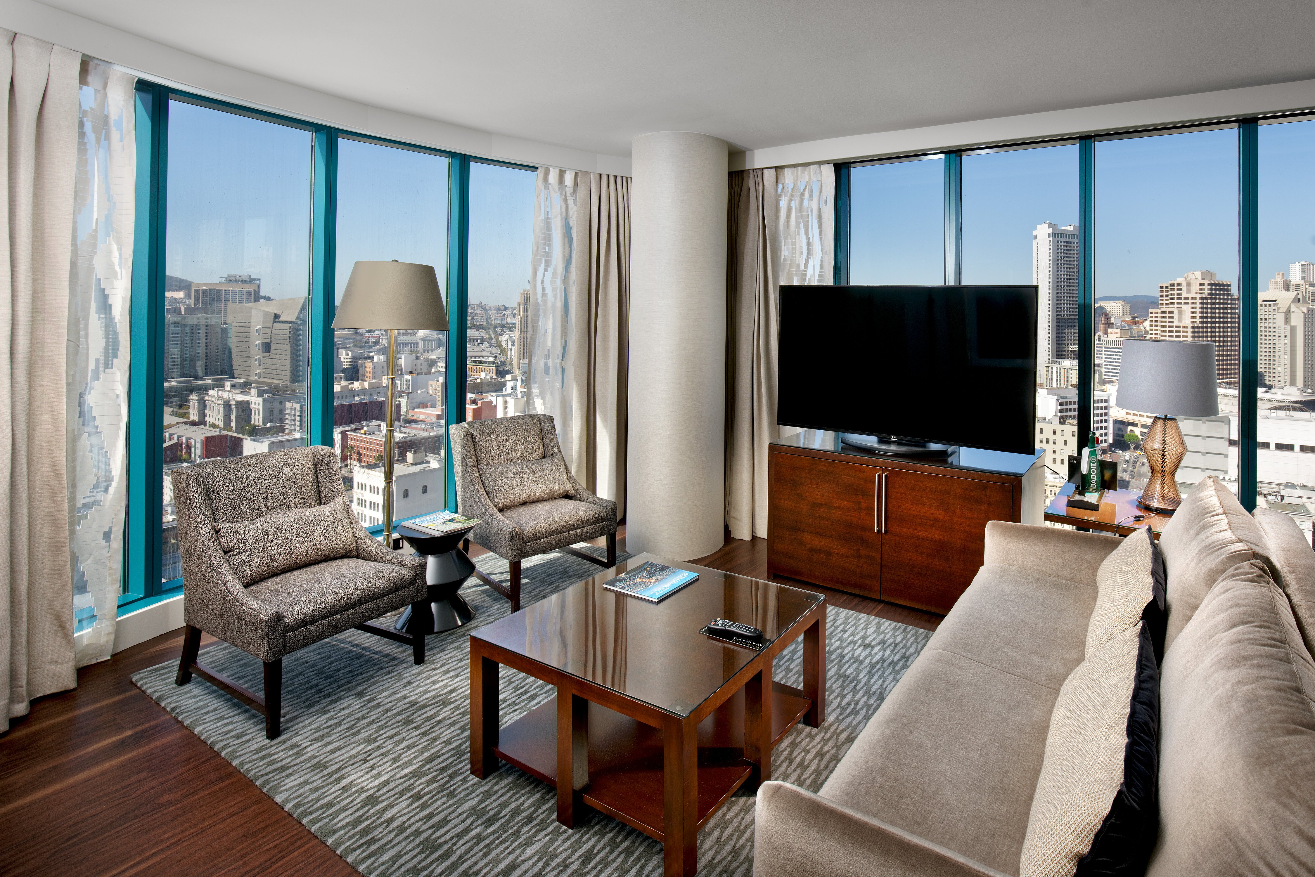 جناح بسرير كينج بغرفة نوم واحدة، Intercontinental San Francisco Hotel 2/2
