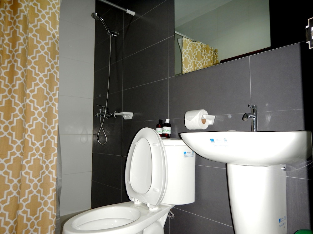 Suite, Balcony
