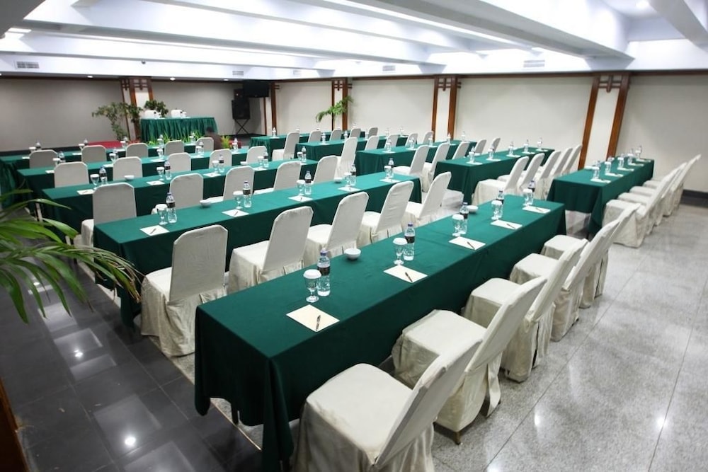 Makassar Golden Hotel 39/46