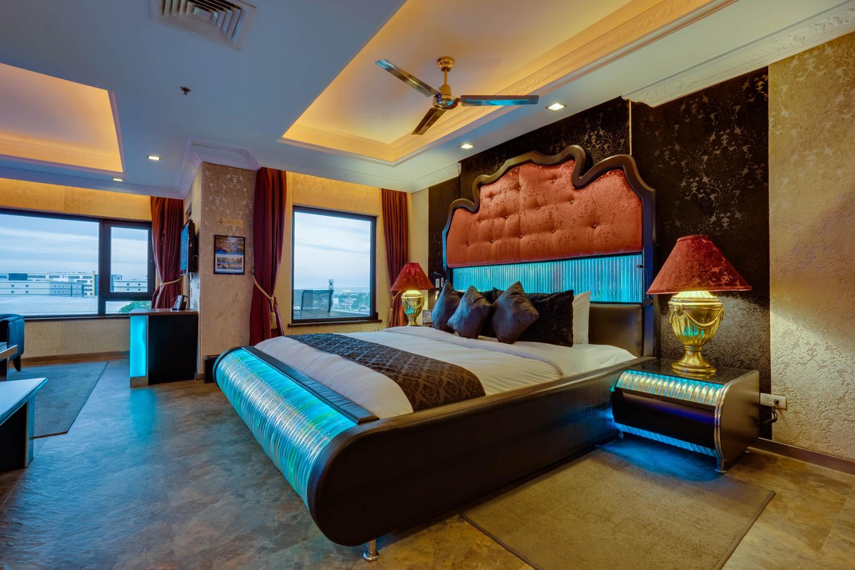 Prime Minister, Suite