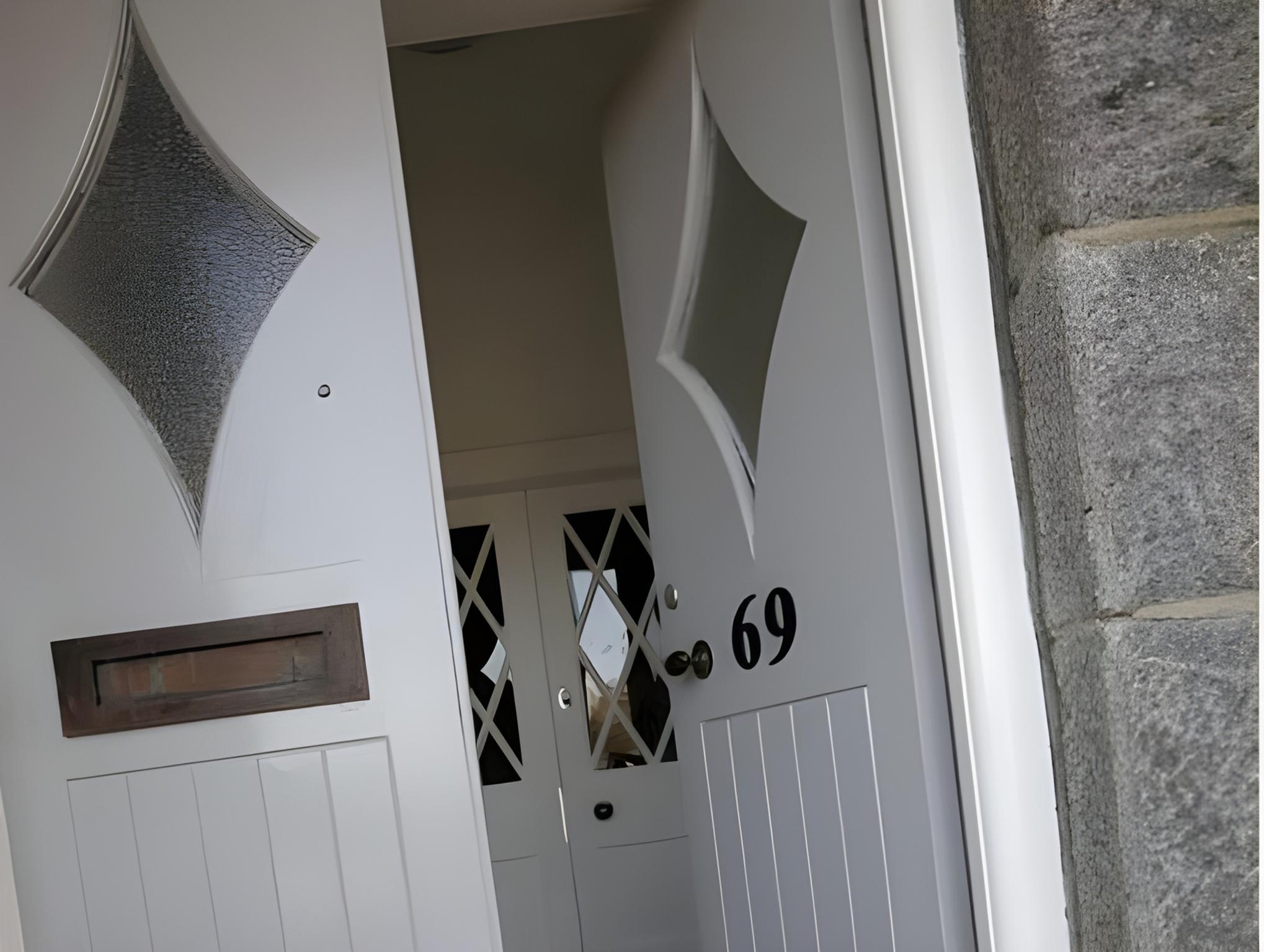 Aberdeen Serviced Apartments - The Lodge 7/13