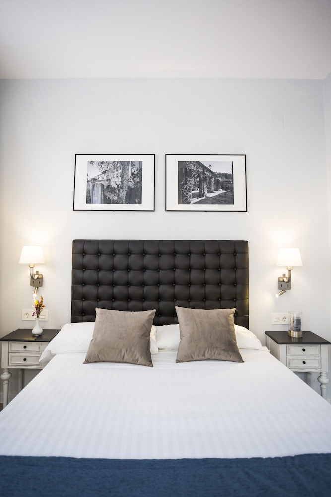 La Casa De La Trinidad Suites 18/50