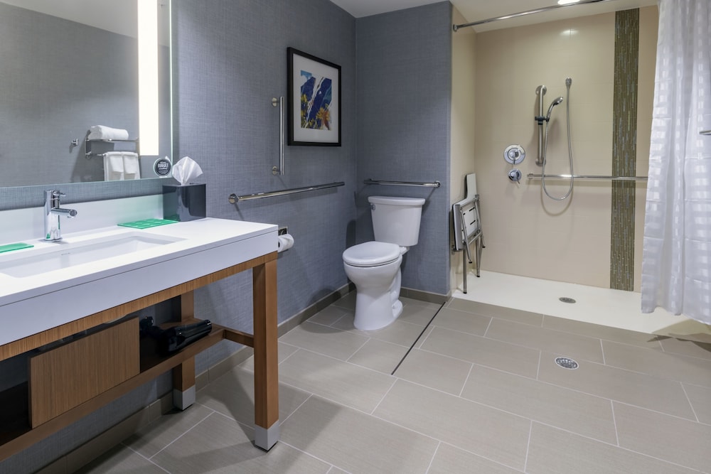Hyatt Place Provo 11/60