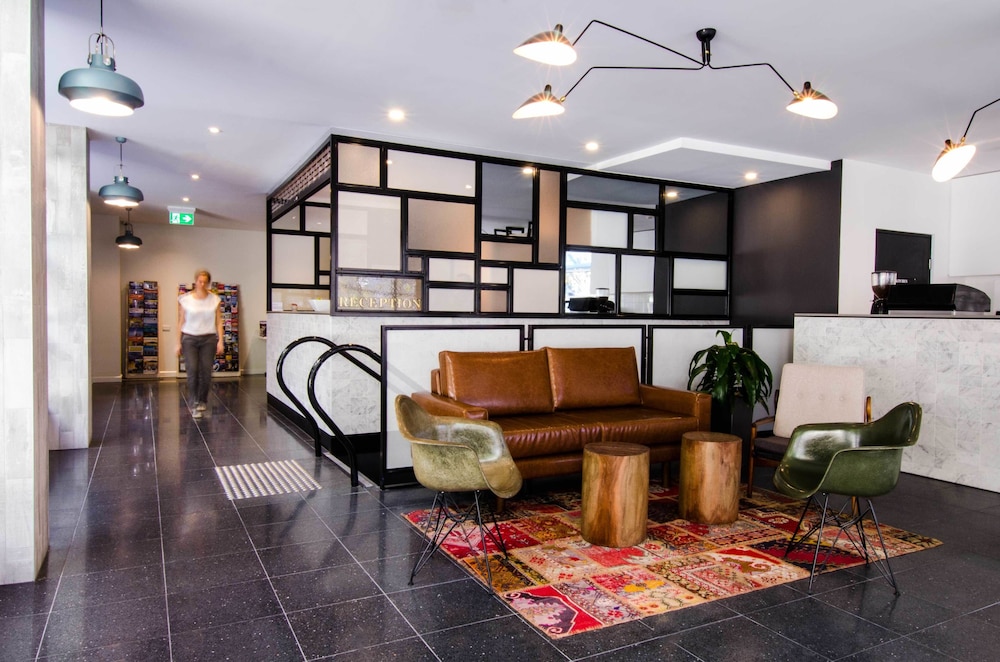 Ibis Budget Sydney East 8/68