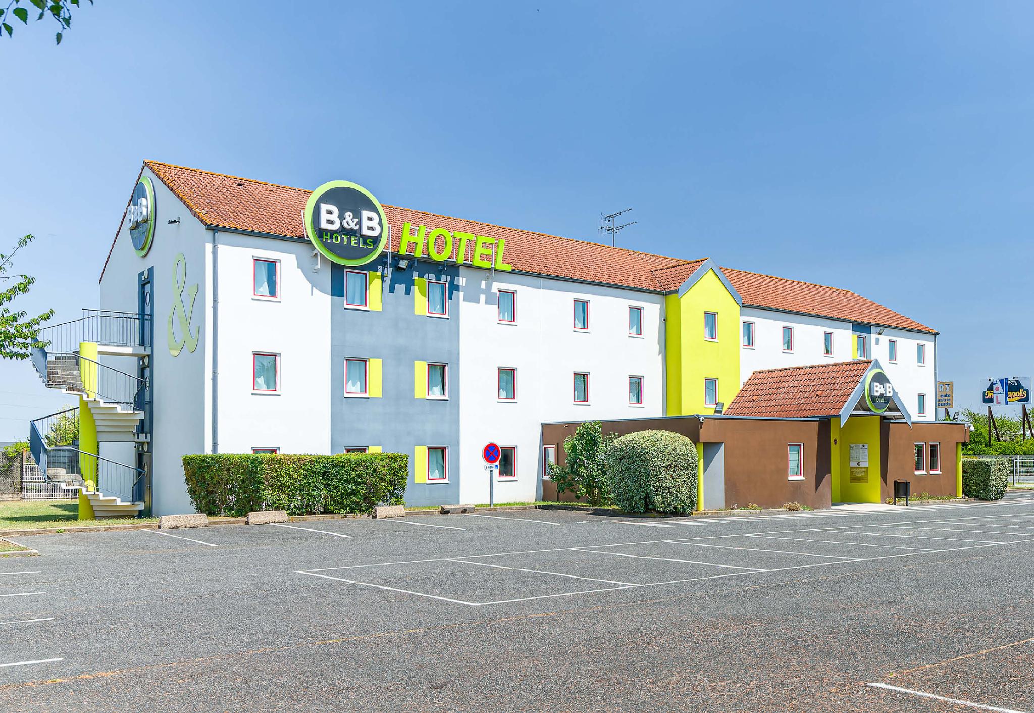B&B HOTEL Poitiers 1 Futuroscope in CHASSENEUIL-DU-POITOU