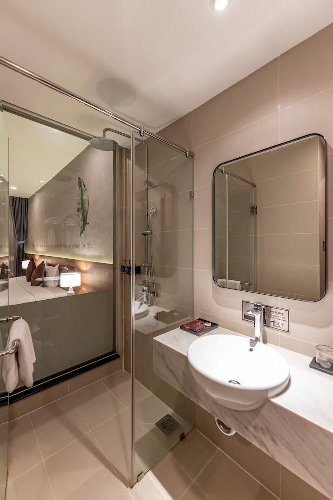 Thanh Long Hotel Bach Dang 49/50