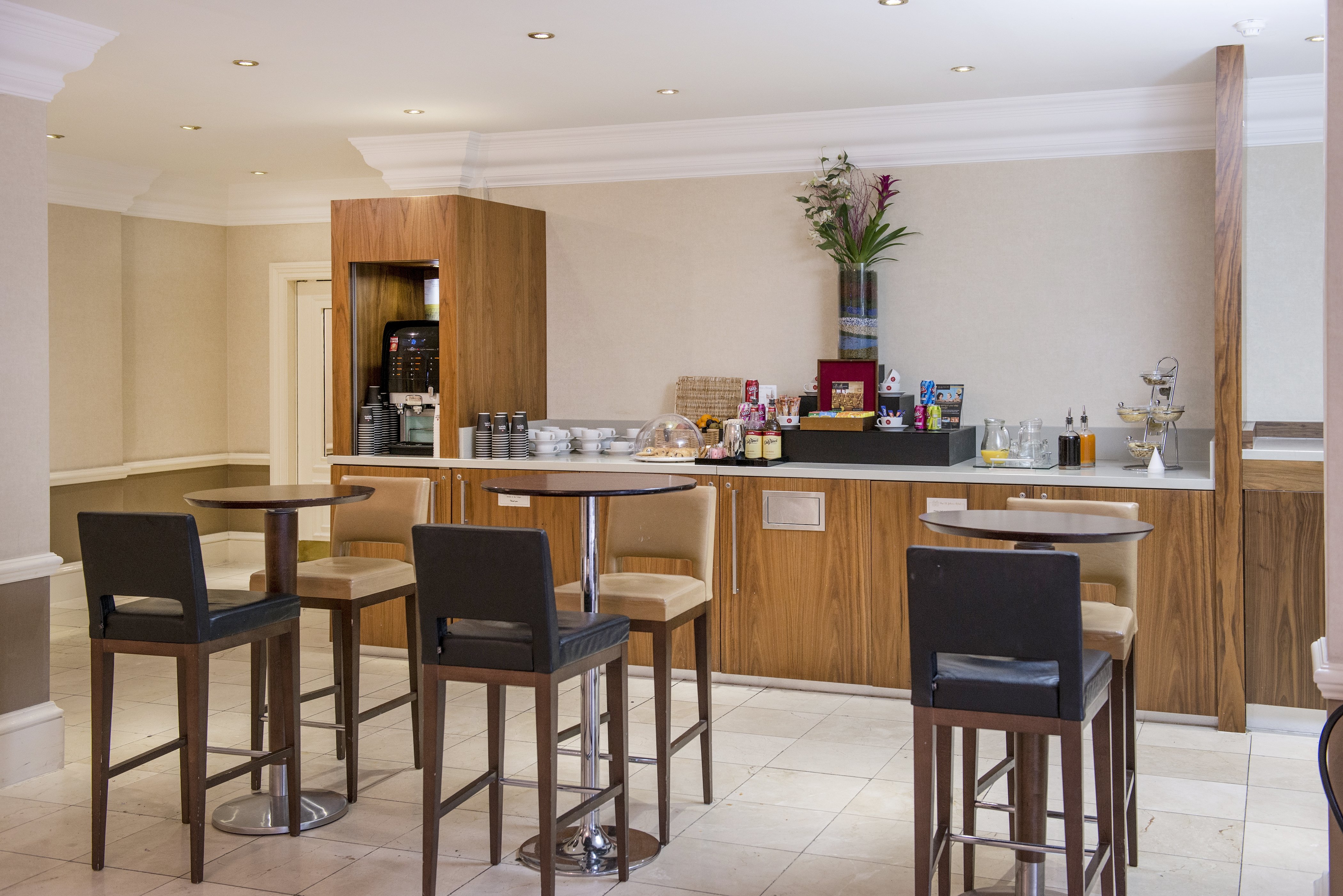Voco St Johns Solihull Ex St Johns Hotel 50/75