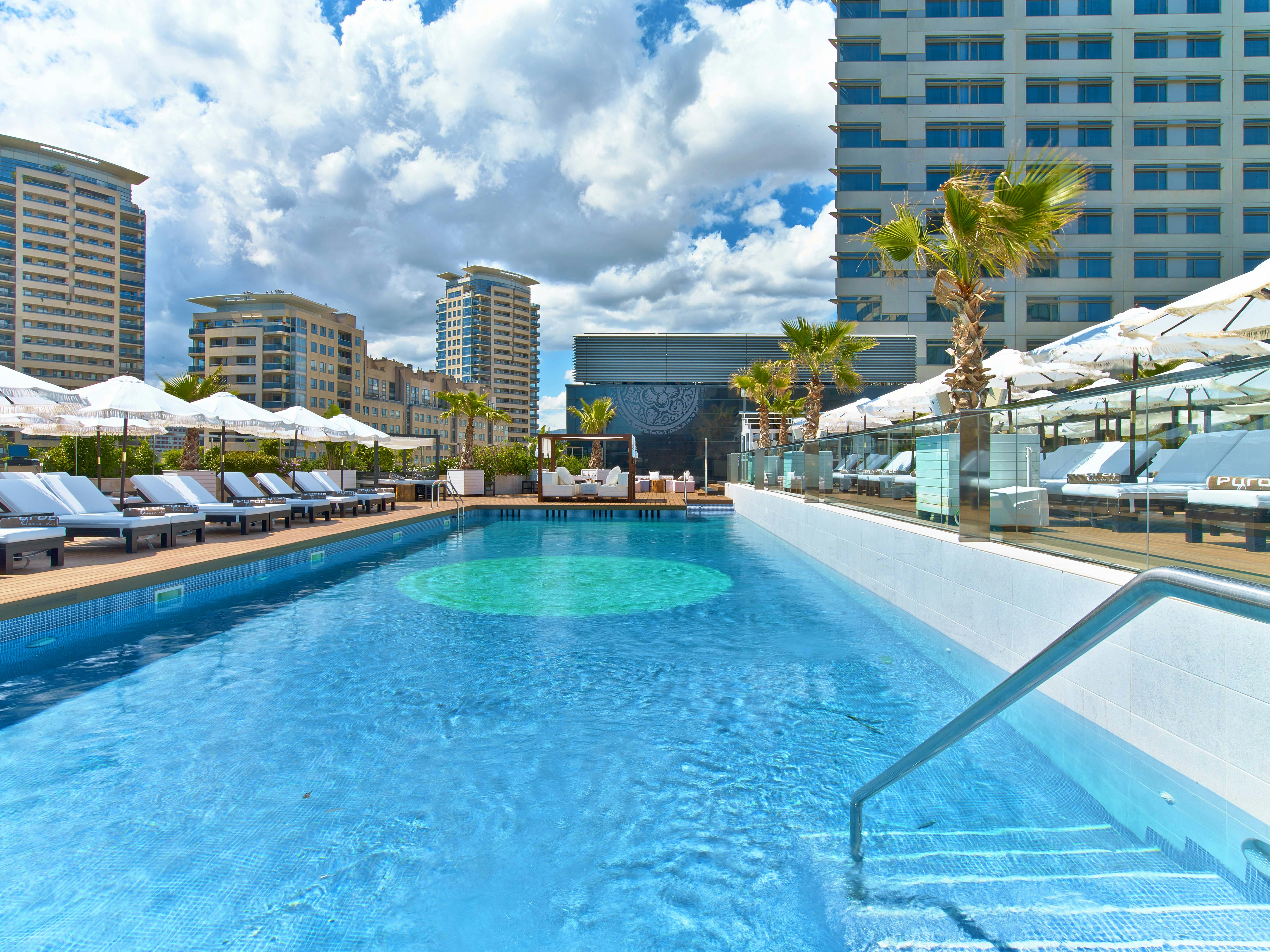 Hilton Diagonal Mar Barcelona 88/90